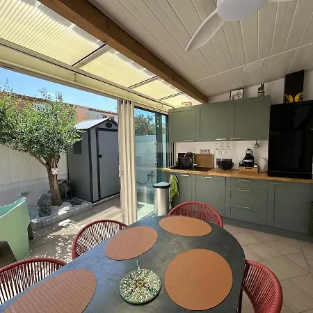 Dom wakacyjny Rochelongue Cap D'agde, Piscine Residence, Garage, Clim, A Pied Agde